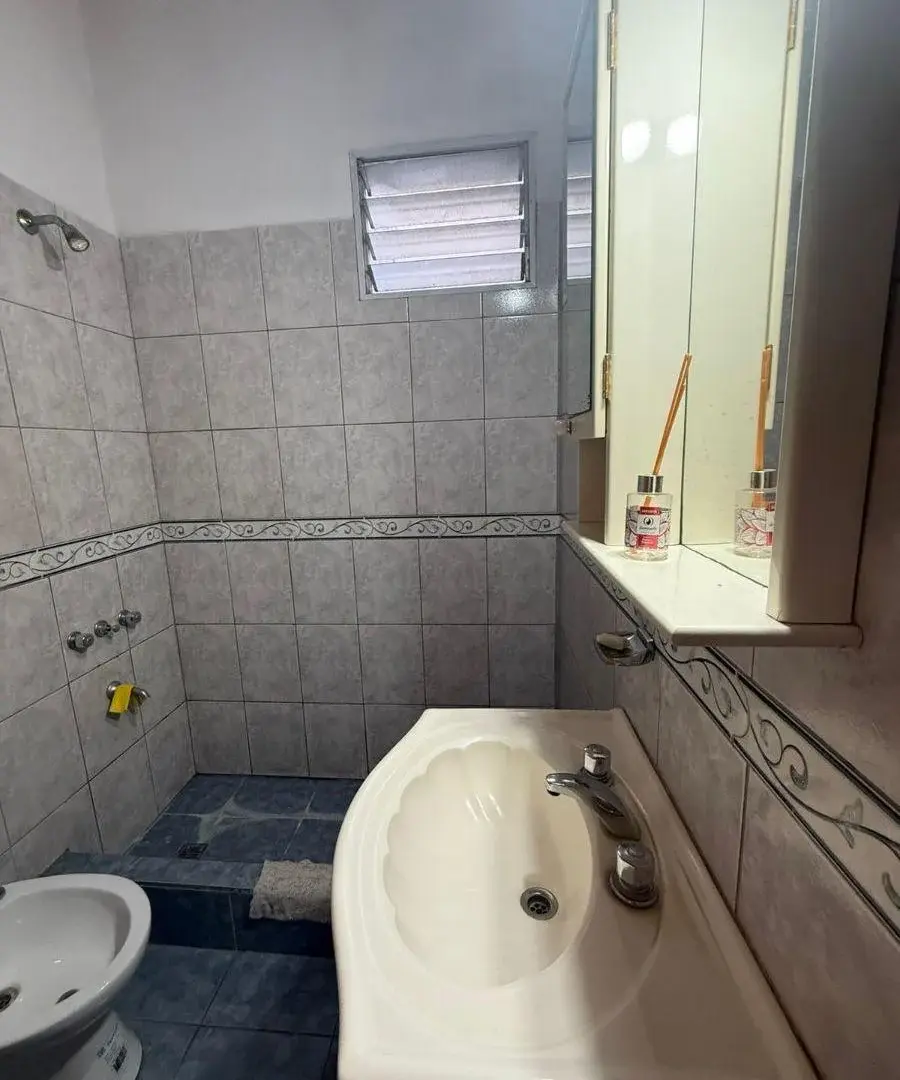 DEPARTAMENTO EN ALQUILER 7 ENTRE 34 Y 35 / 2 DORMITORIOS / BALCÓN PASANTE 5