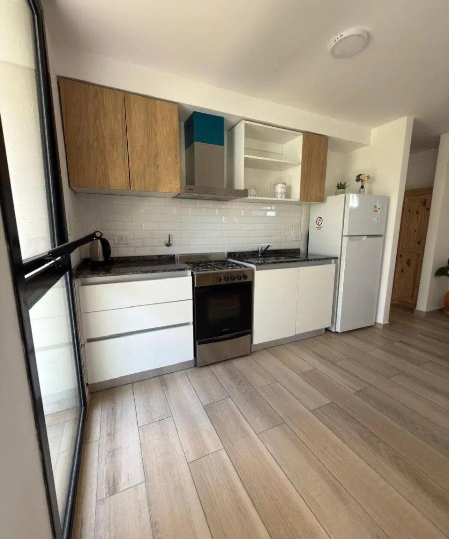 HERMOSO DEPARTAMENTO EN ALQUILER 3 ENTRE 38 Y 39 1 DORMITORIO 4