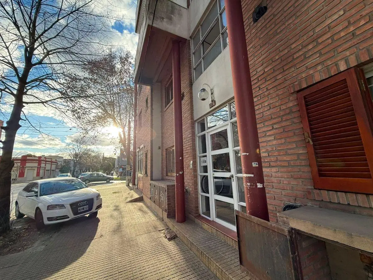 DEPARTAMENTO EN ALQUILER - 22 ENTRE 60 Y 61 - 1 DORMITORIO (POR ESCALERA) 3