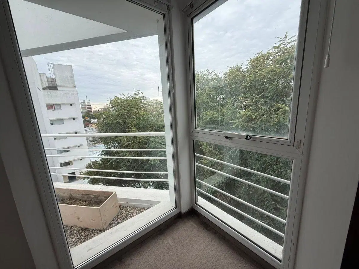 DEPARTAMENTO EN ALQUILER - 38 ENTRE 5 Y 6 - 2 DORMITORIOS - BALCÓN CON PARRILLA 8
