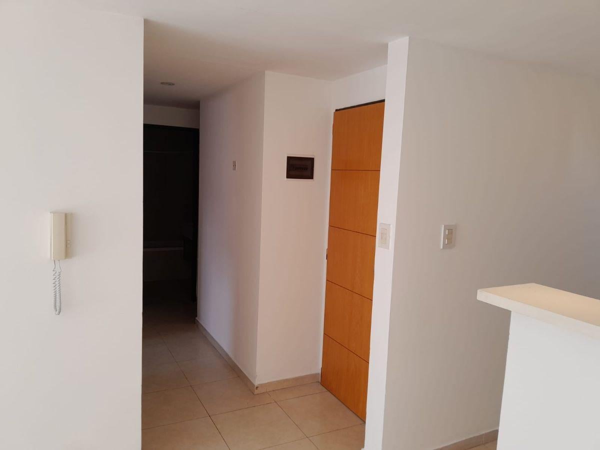Foto de DEPARTAMENTO EN ALQUILER - 2 DORMITORIOS CON COCHERA CUBIERTA - 6 ENTRE, imagen 1