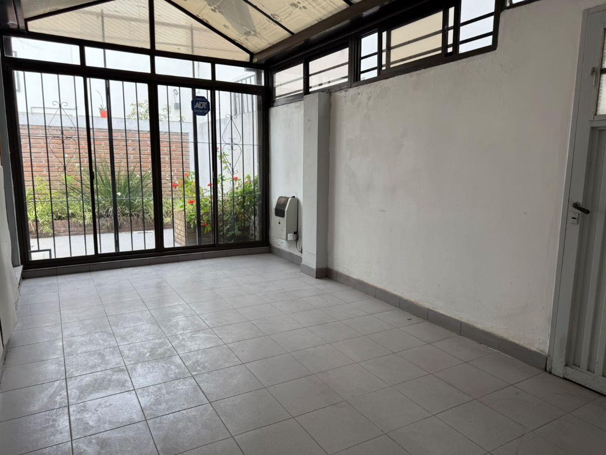 Foto de CASA AL FRENTE IDEAL DESTINO COMERCIAL/ESTUDIO 10 ENTRE 34 Y 35, imagen 5