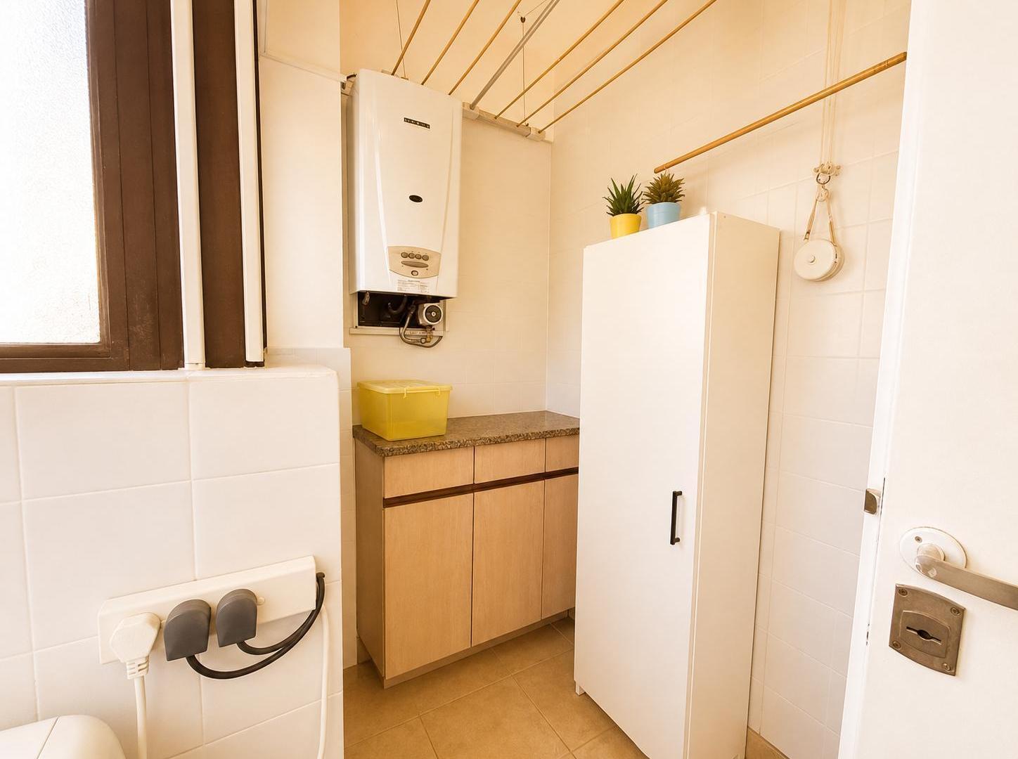 Foto de Venta - Departamento en Caballito- 3 ambientes con Balcon aterrazado y Cochera, imagen 2