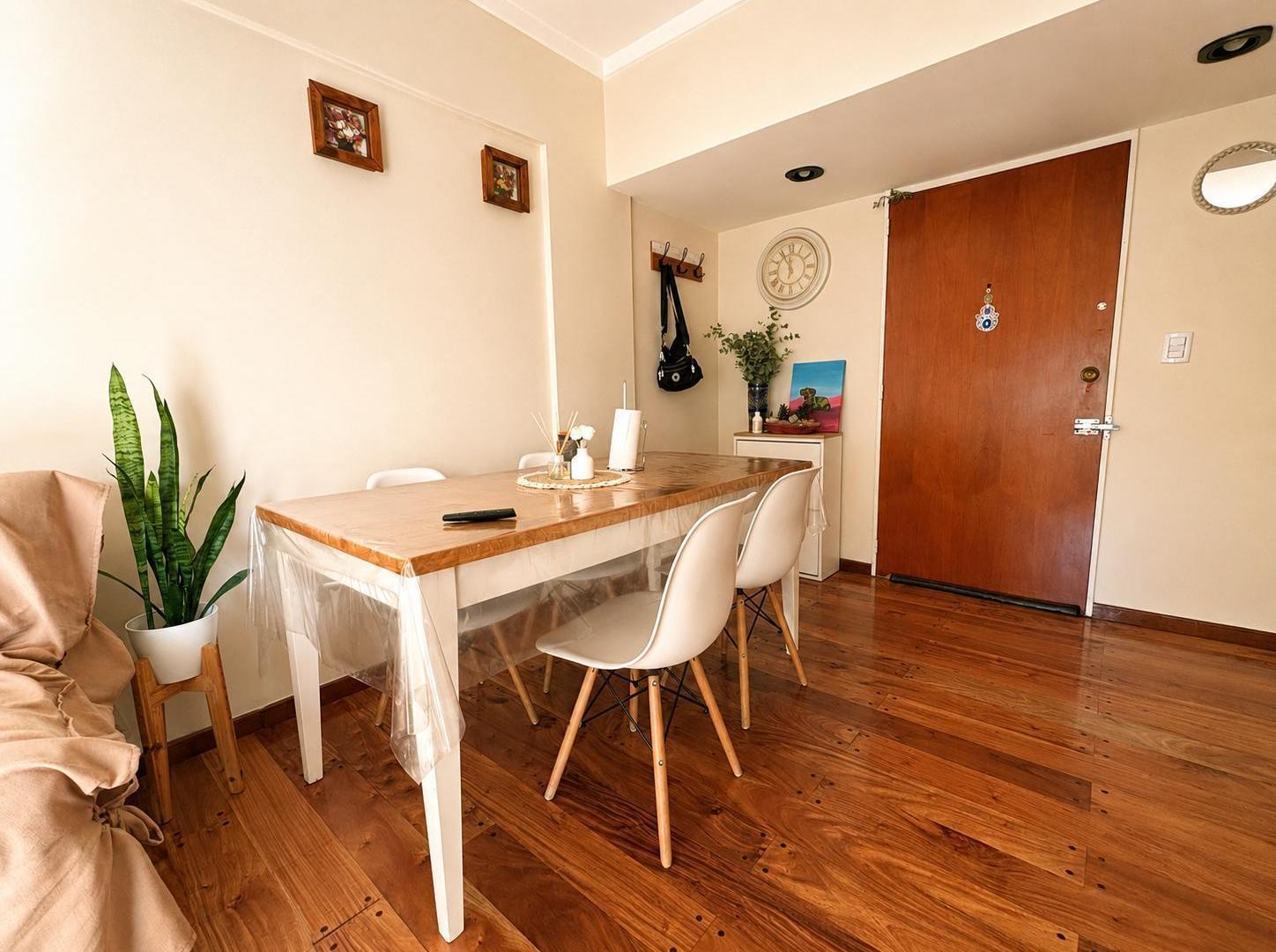 Foto de Venta - Departamento en Caballito- 3 ambientes con Balcon aterrazado y Cochera, imagen 3