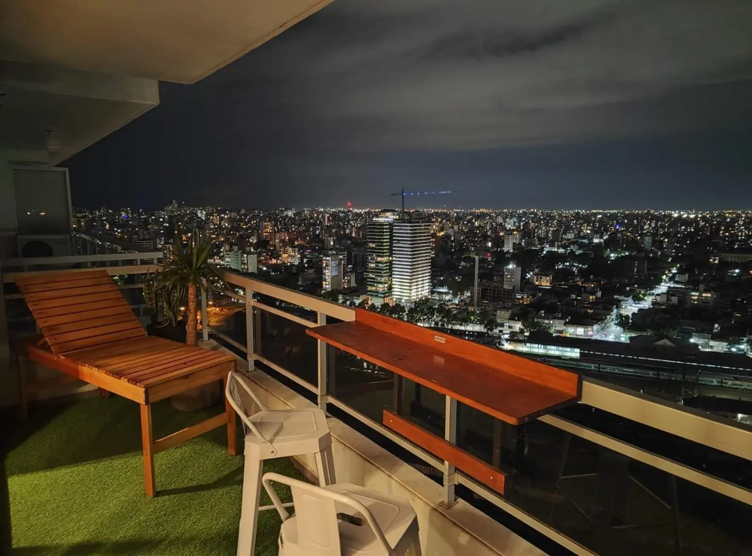 VENTA MONOAMBIENTE MAUI PISO 24 6