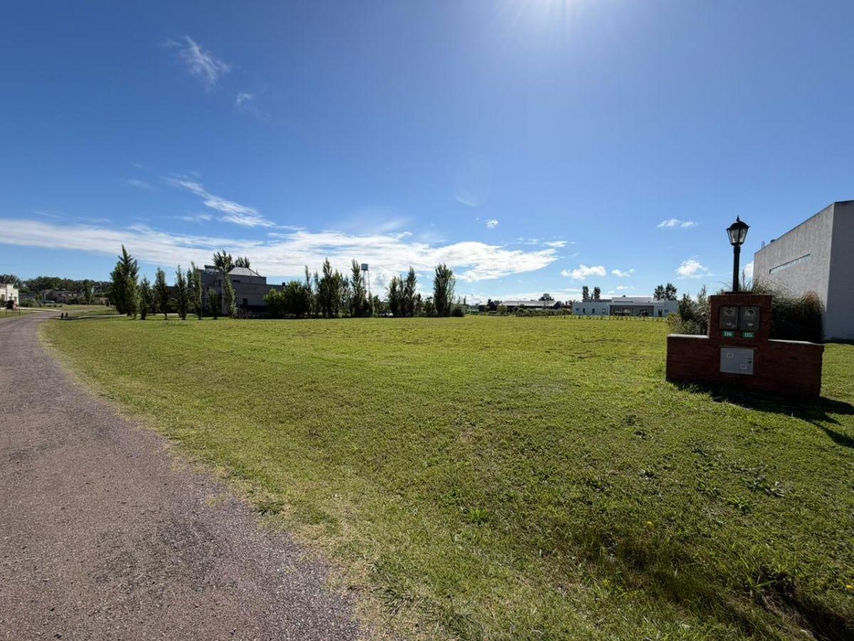 VENTA LOTE 2000 M2 - COMARCAS DE LUJAN