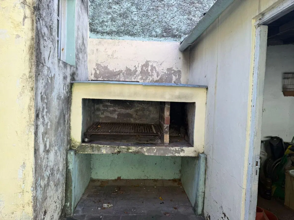 CASA EN VENTA 3 AMBIENTES A RECICLAR EN MATADEROS 3