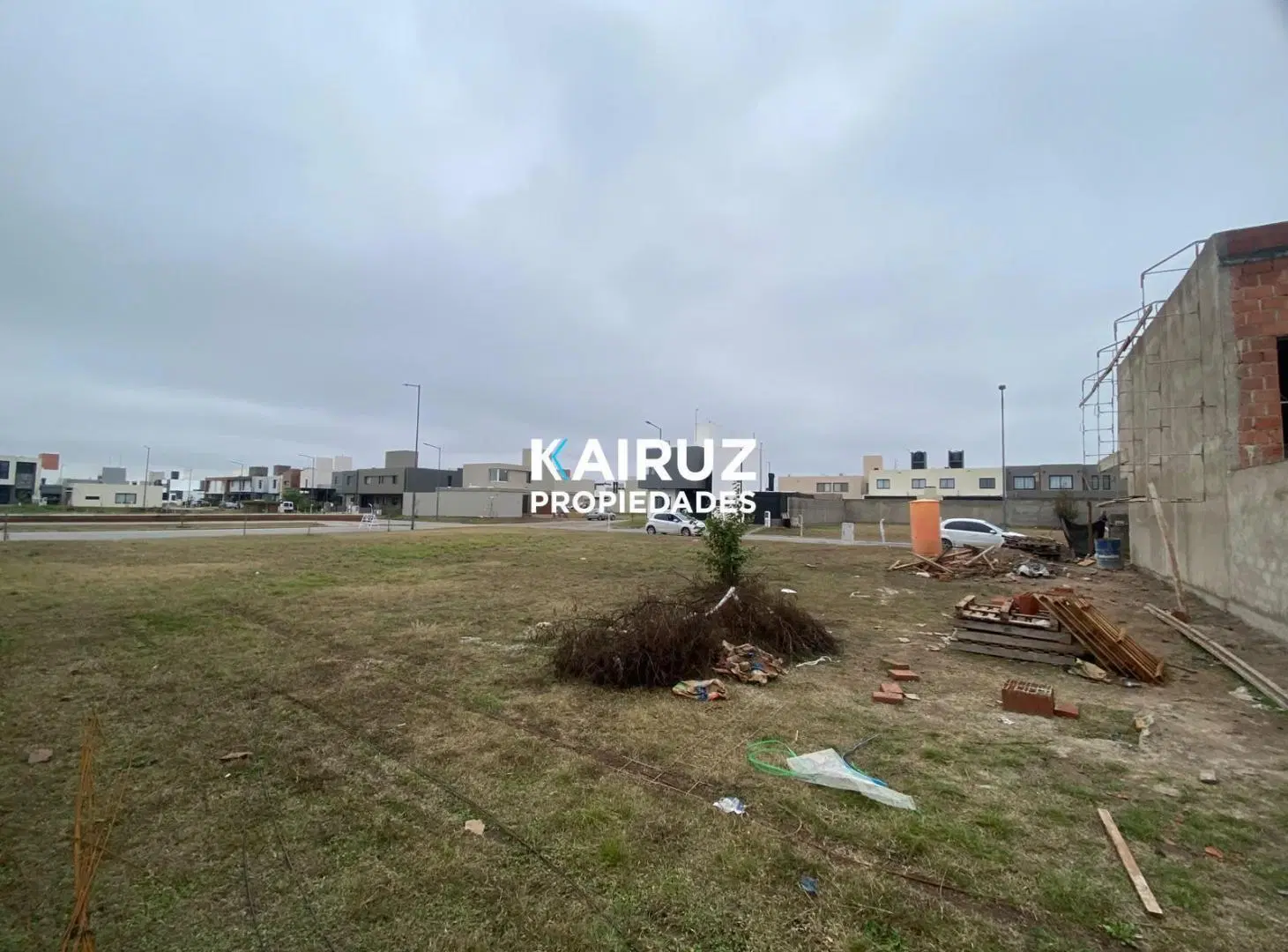 Terreno en Colinas de Manantiales 4