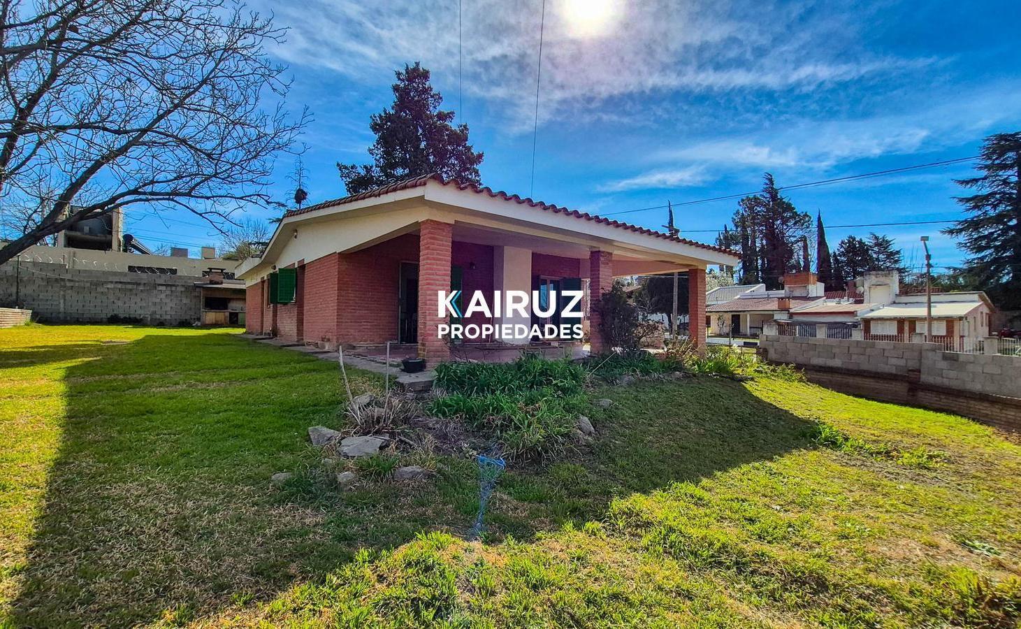 CASA EN VENTA PLAYA DE ORO - VILLA CARLOS PAZ - GRAN TERRENO!