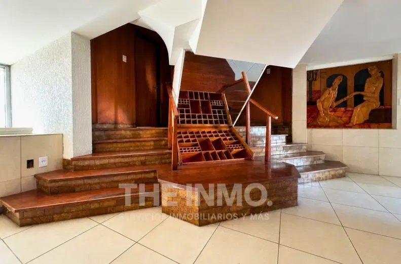 Casa con 4 habitaciones de 190 m² en venta en San José 5