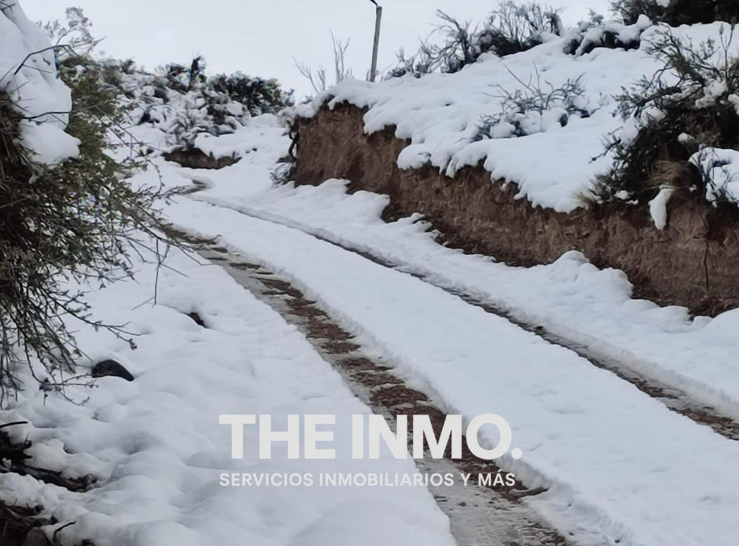 Foto de Terreno de 1002 m² en venta en Potrerillos, imagen 2