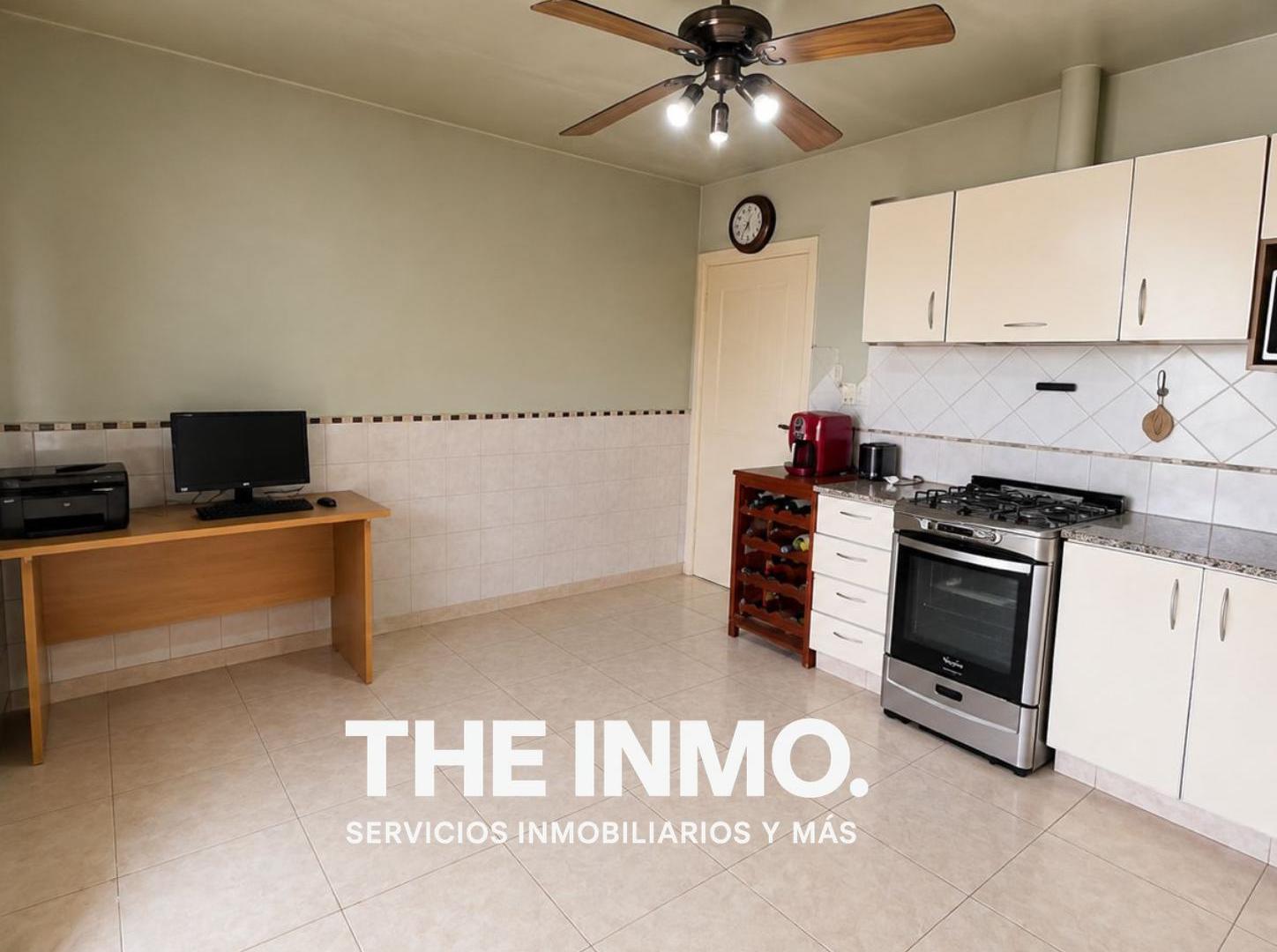 Foto de Casa de 322 m² con 3 dormitorios en venta en Godoy Cruz, imagen 4