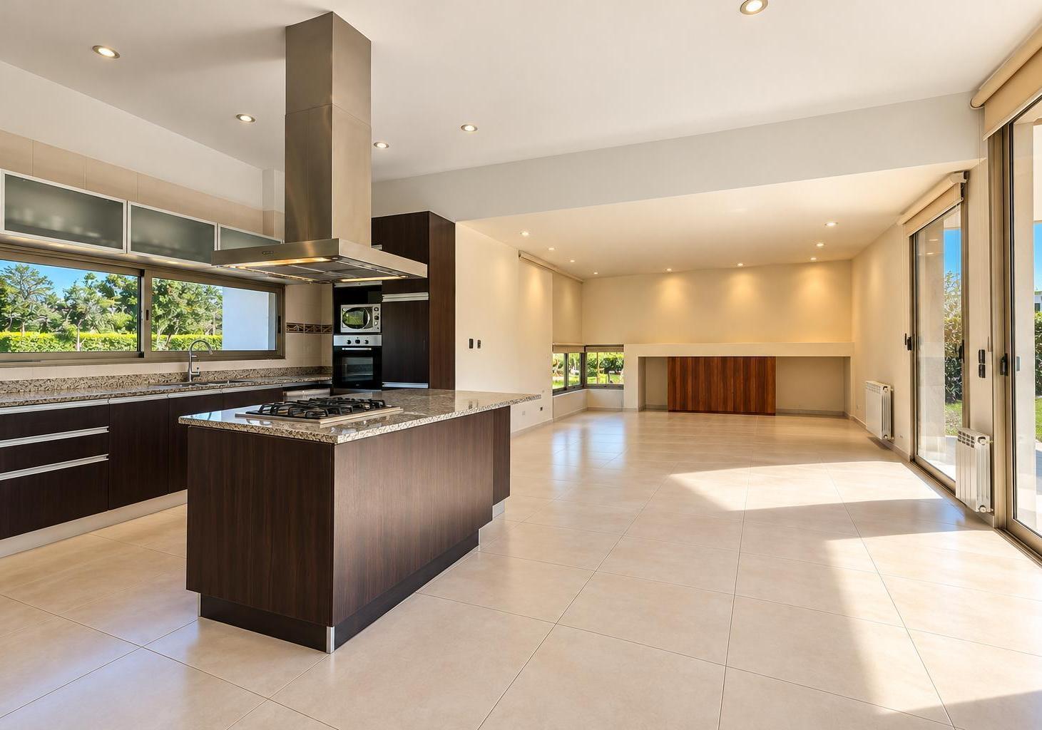 Foto de FUNES HILLS CADAQUES CASA 2 DORMITORIOS EN VENTA, imagen 3