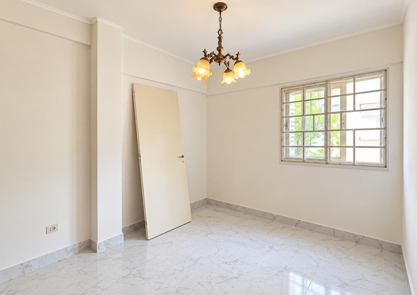 Foto de DEPARTAMENTO DE 2 DORMITORIOS GUEMES 2100, imagen 4