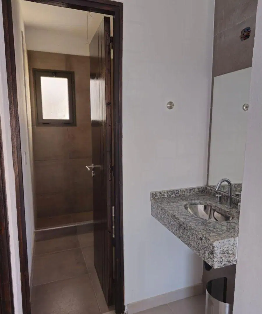 ALQUILER – LOCAL COMERCIAL / OFICINA / RESIDENCIAL 3