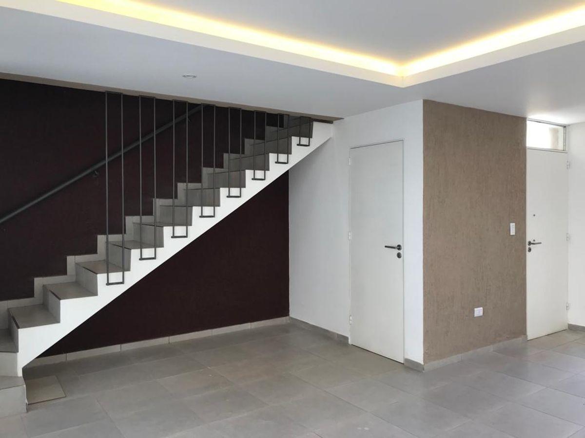 Foto de ALQUILO DUPLEX 2 DORM. 2 BAÑOS COCHERA, imagen 2