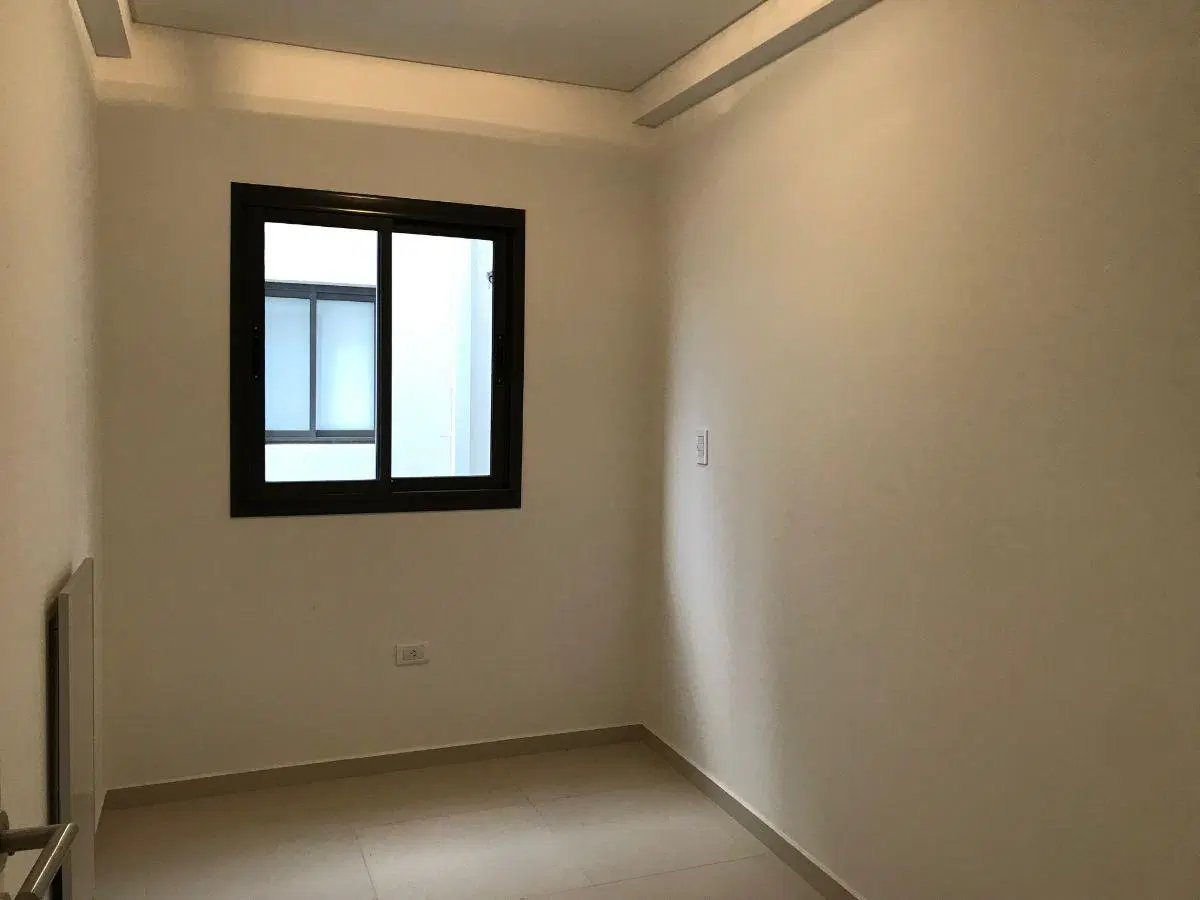 ALQUILO DPTO. 2 DORM. COCHERA GODOY CURZ 3