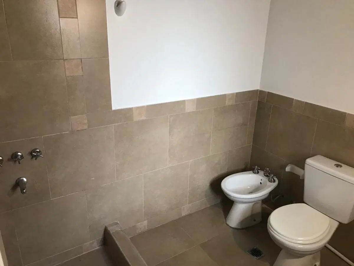 ALQUILO DUPLEX 1 DOR, Y ESCRITORIO- COCHERA - GODOY CRUZ 4