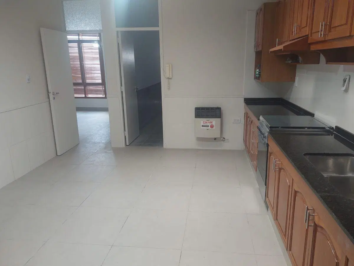 ALQUILO CASA 3 DORMITORIOS 2 BAÑOS BARRIO TRAPICHE 2