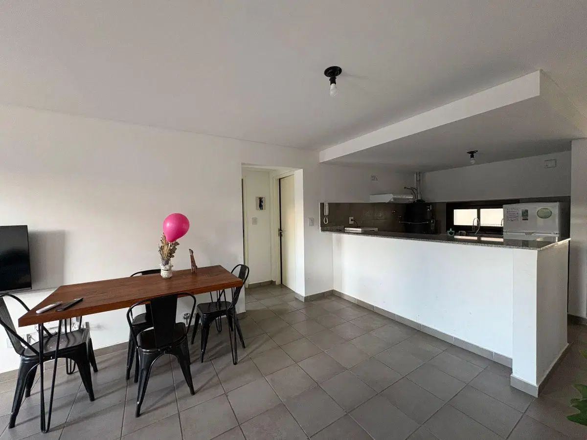 ALQUILO DPTO 2 DORM.COCHERA EDIFICIO NATANIA 5