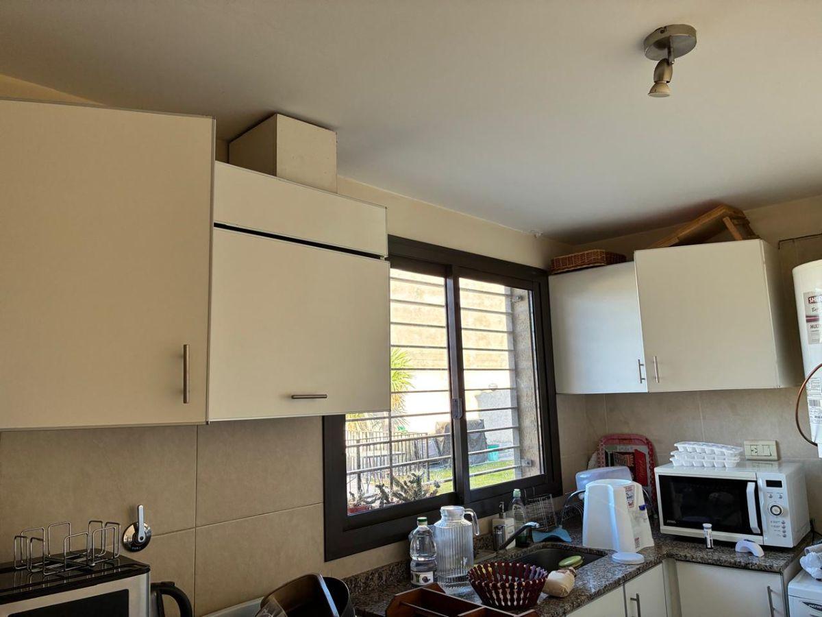 Foto de Frente Dalvian- Vendo Duplex 2 dorm. 2 baños Patio cochera, imagen 1