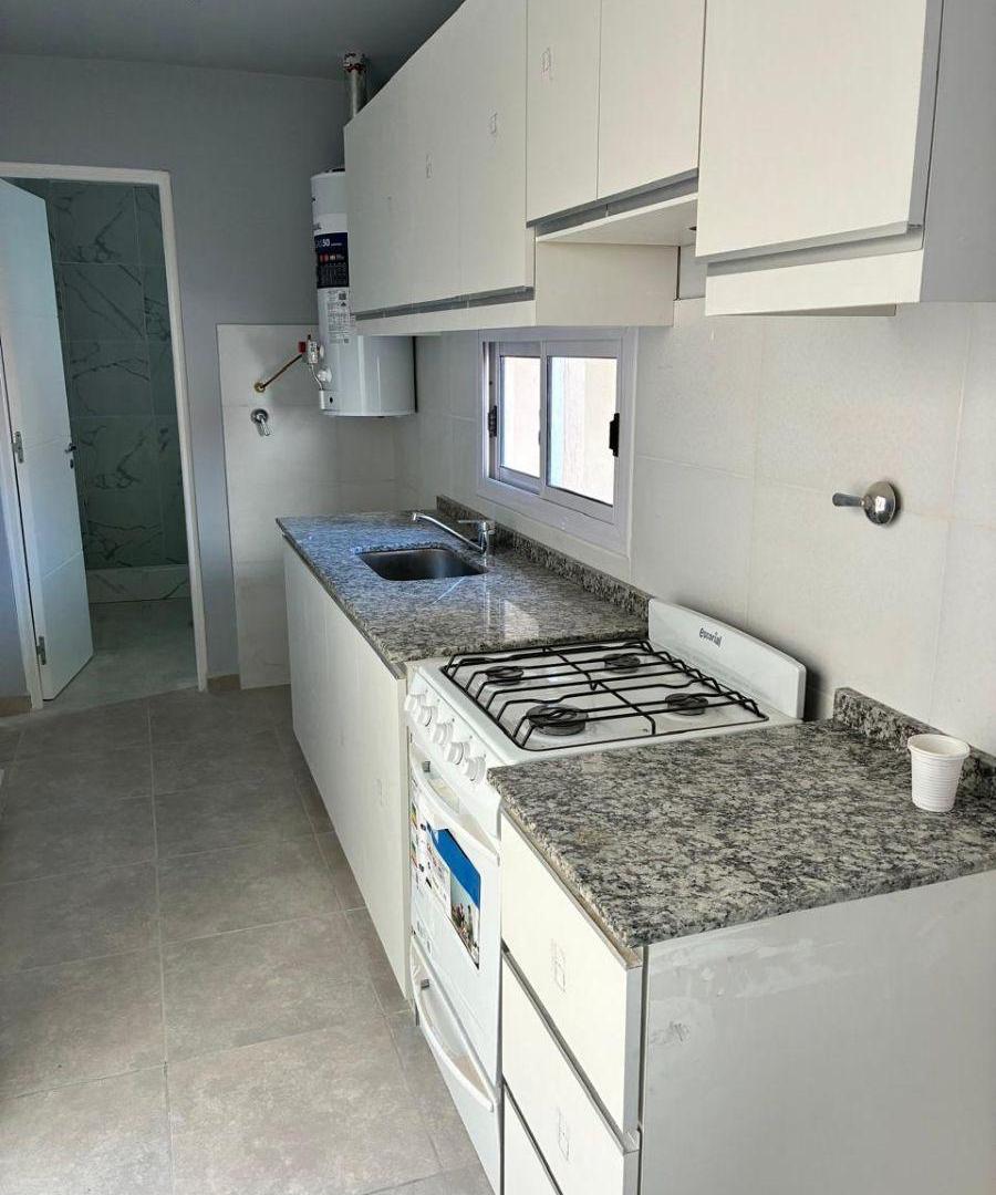 Foto de ALQUILO DPTO. PB - 1 DORM. COCHERA BARRIO INKA II, imagen 5