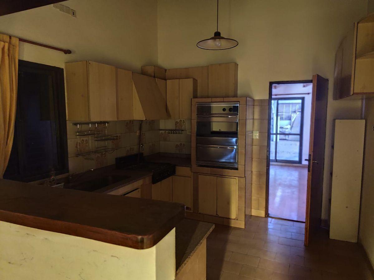 Foto de Casa en Venta Azcuénaga 1200, Bahia Blanca, imagen 4