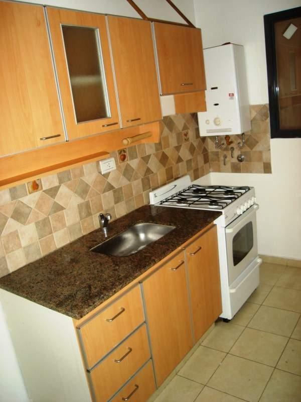 Foto de Alquiler Guemes un (1) dormitorio Marcelo T. de Alvear (cañada) 820, imagen 2