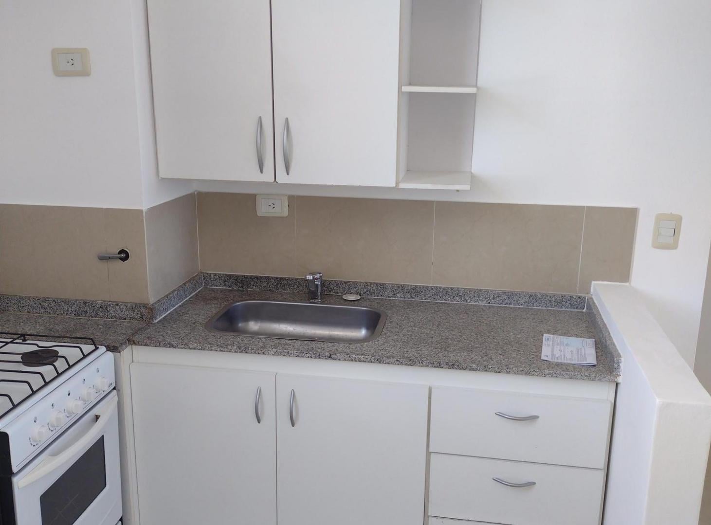 Foto de Alquiler Colon 2861 Un (1) Dormitorio Alto Alberdi, imagen 2