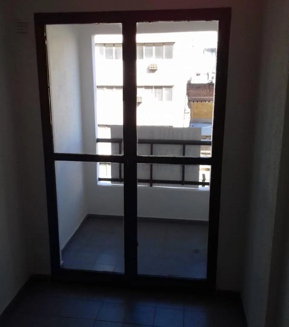Alquiler Alvear 221 Un (1) Dormitorio Centro 4
