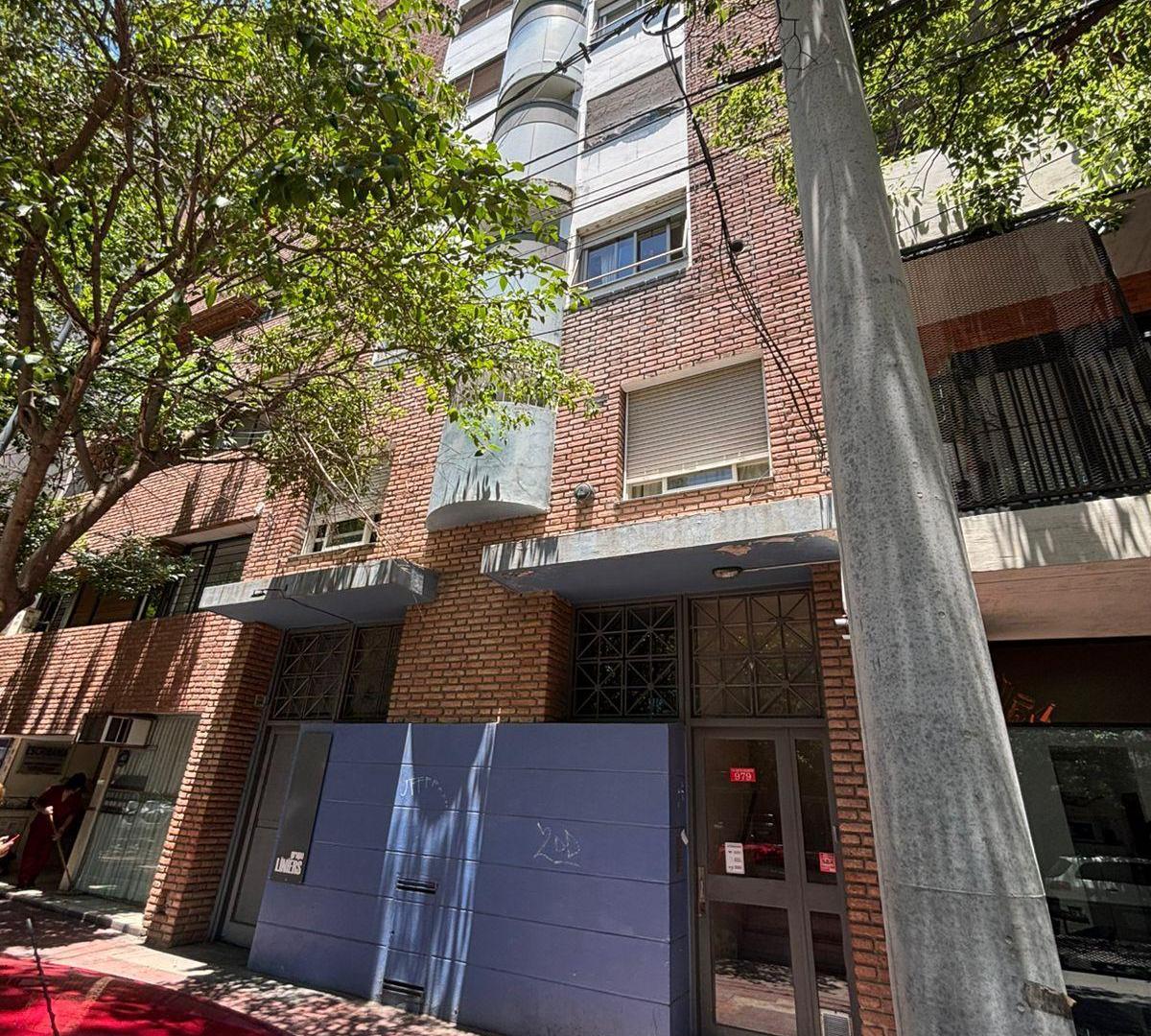 Foto de Venta Duarte Quiros 979 Un (1) Dormitorio Centro, imagen 2