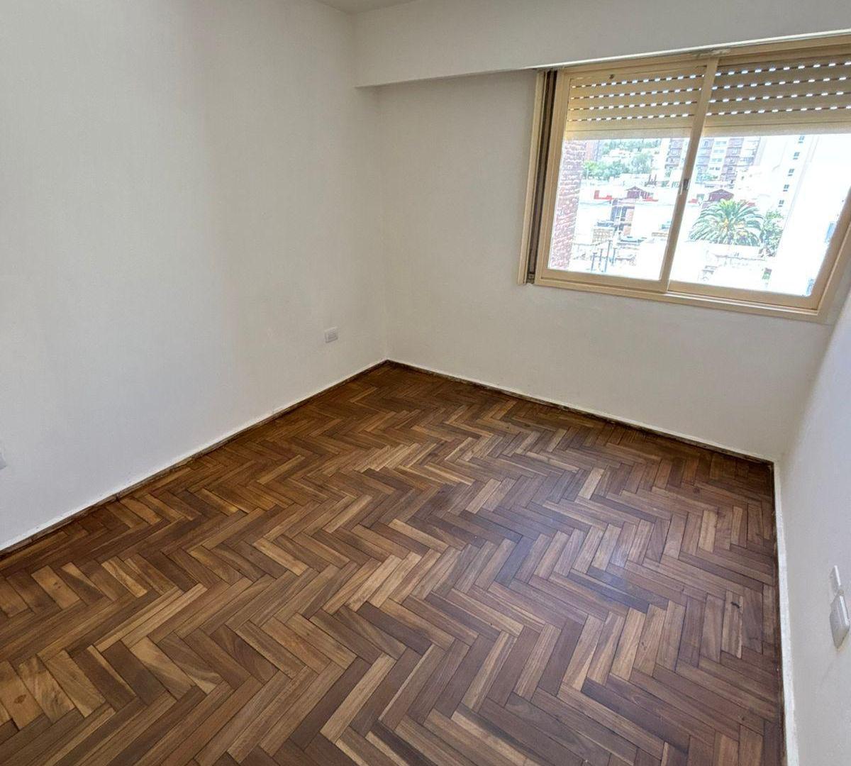 Foto de Venta Duarte Quiros 979 Un (1) Dormitorio Centro, imagen 5