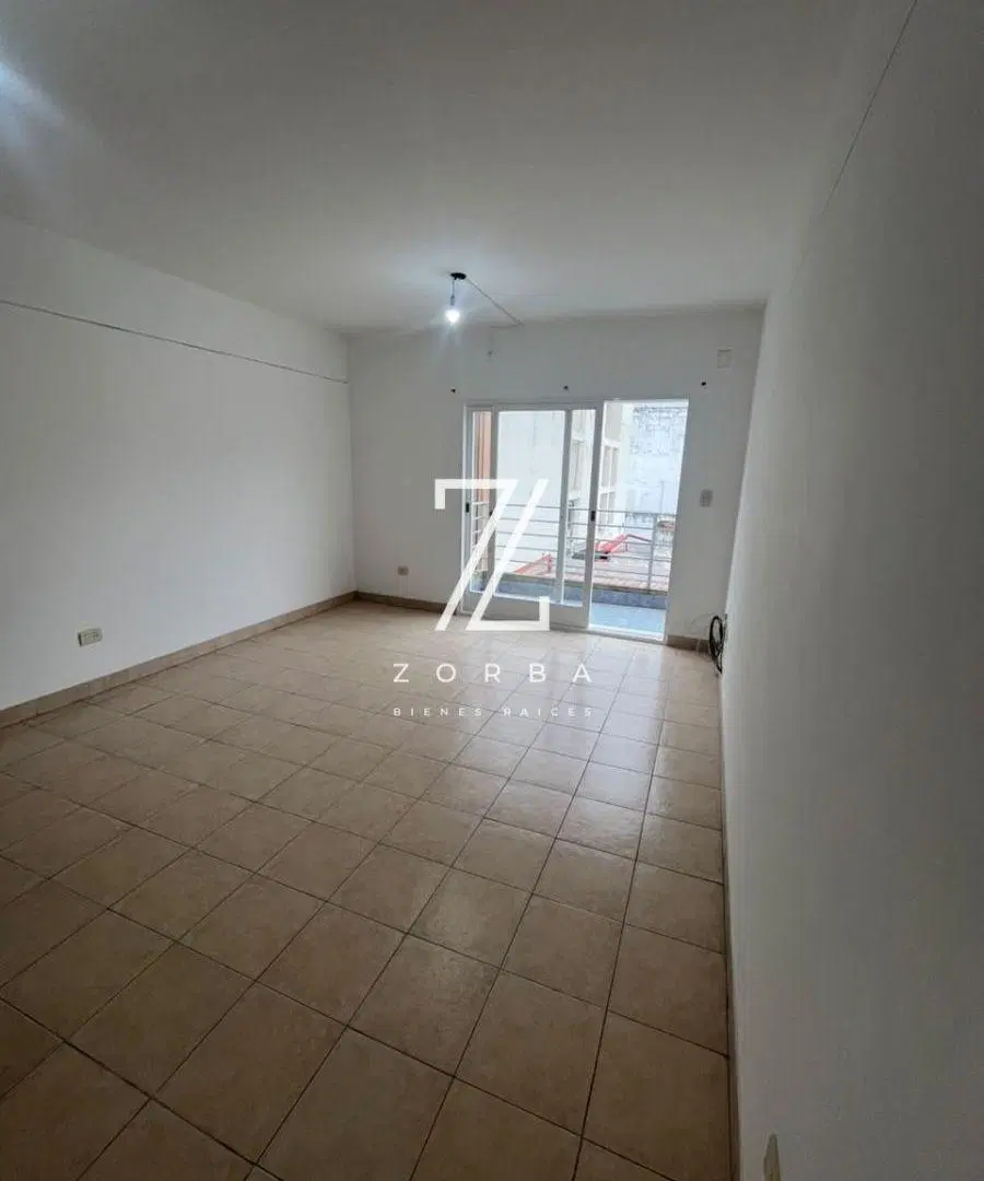 DEPARTAMENTO 3 DORMITORIOS EN ALQUILER | Amplio, luminoso y con excelente distribución 2