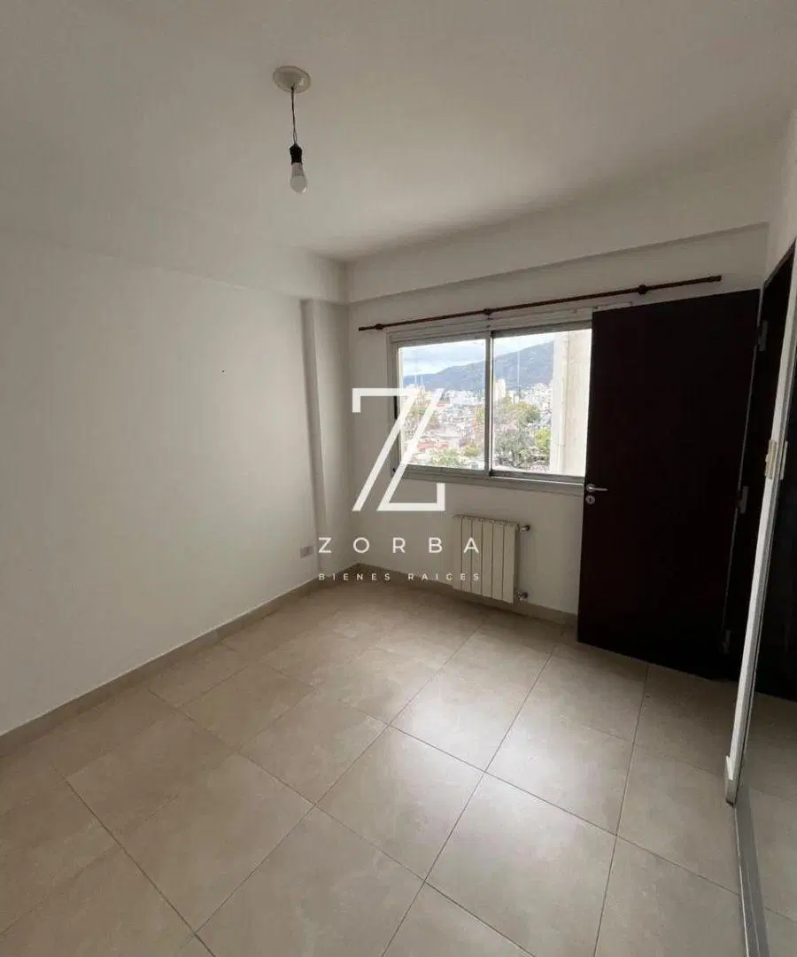 DEPARTAMENTO EN ALQUILER | Funcional, luminoso y en excelente ubicación. 3