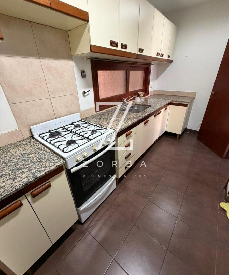Foto de Departamento en Alquiler – Av. Virrey Toledo 1500, imagen 3