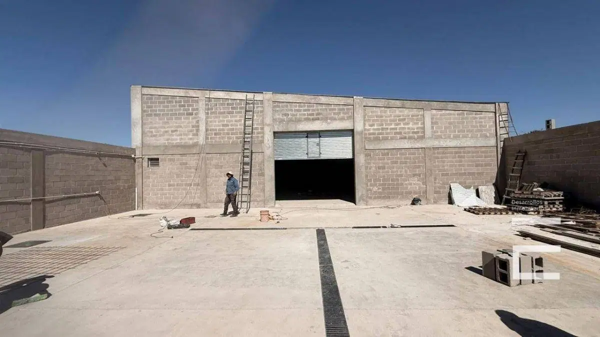 Galpón en alquiler de 350m2 ubicado en Cerrillos 1