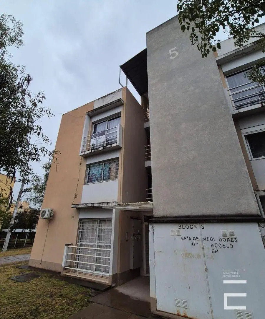 Departamento en alquiler c/ cochera en Zona Norte 5