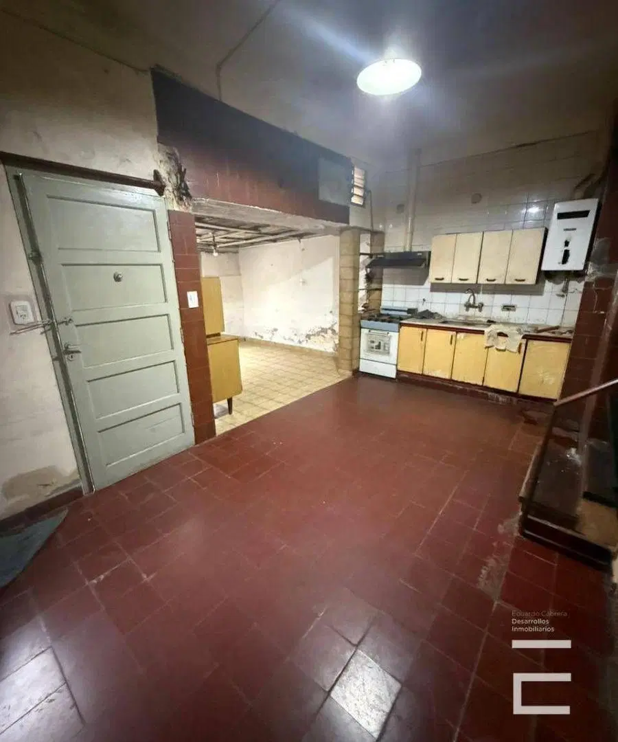 Casa en venta c/ cochera en Otros Barrios 2