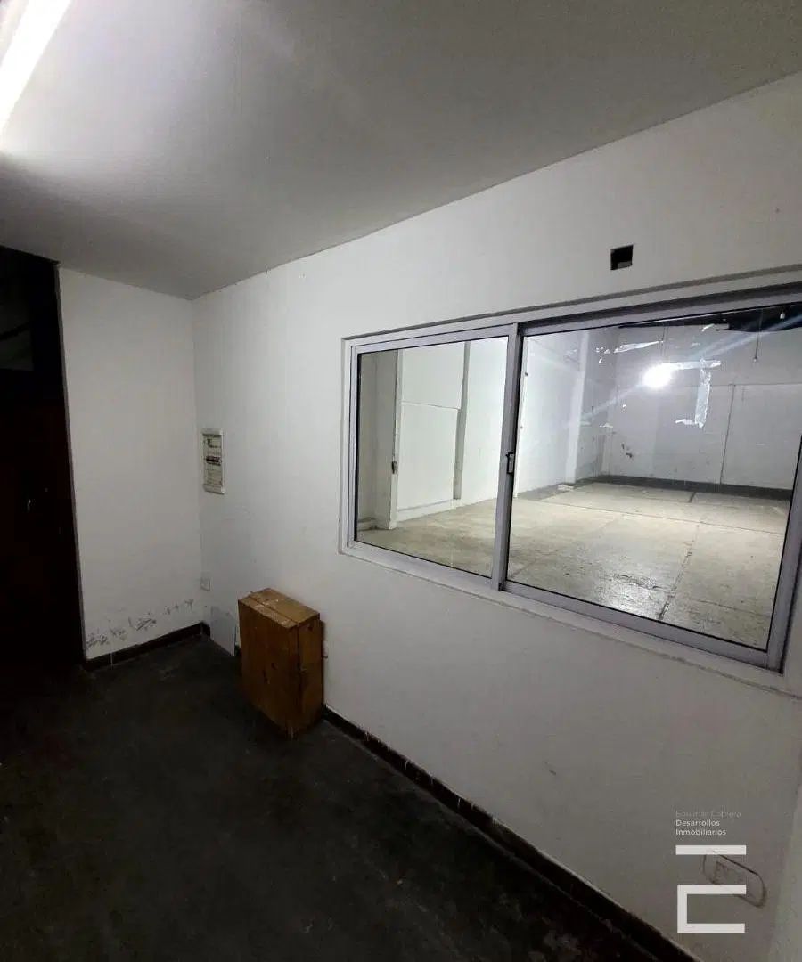Galpón en alquiler de 420m2 ubicado en Centro 5