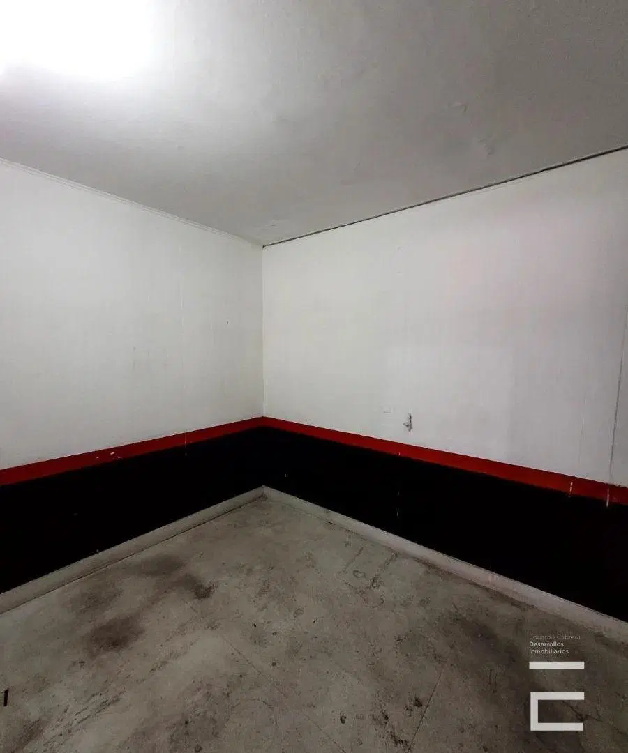 Galpón en alquiler de 420m2 ubicado en Centro 3