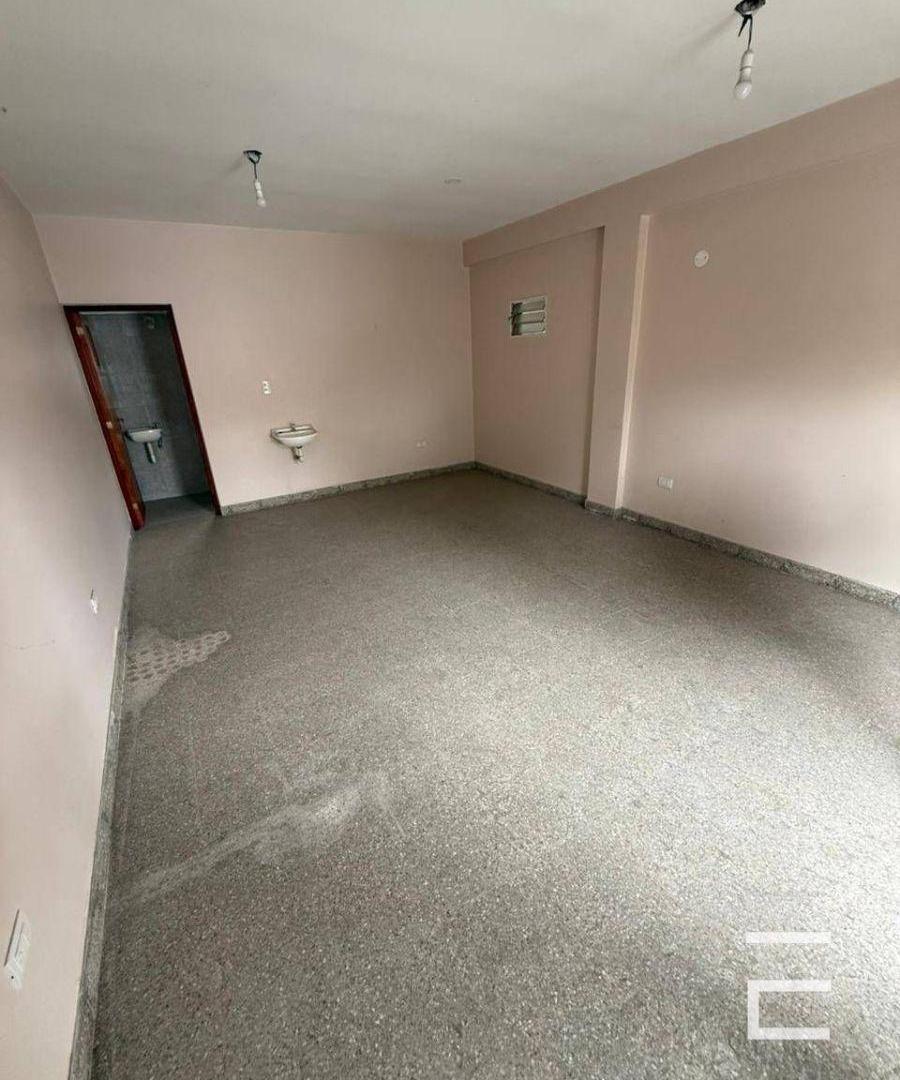 Foto de Local comercial en alquiler ubicado en Otros Barrios, imagen 2