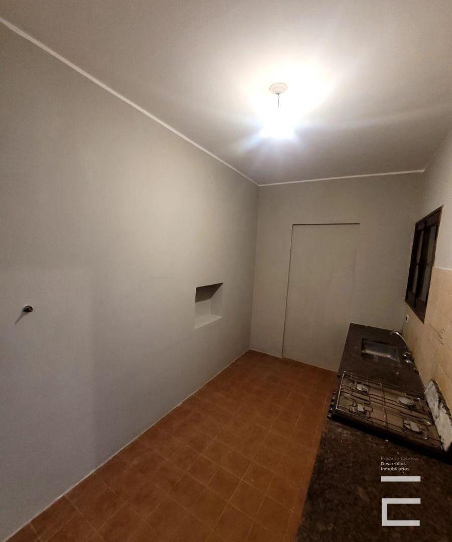 Foto de Local comercial en alquiler ubicado en Centro, imagen 2