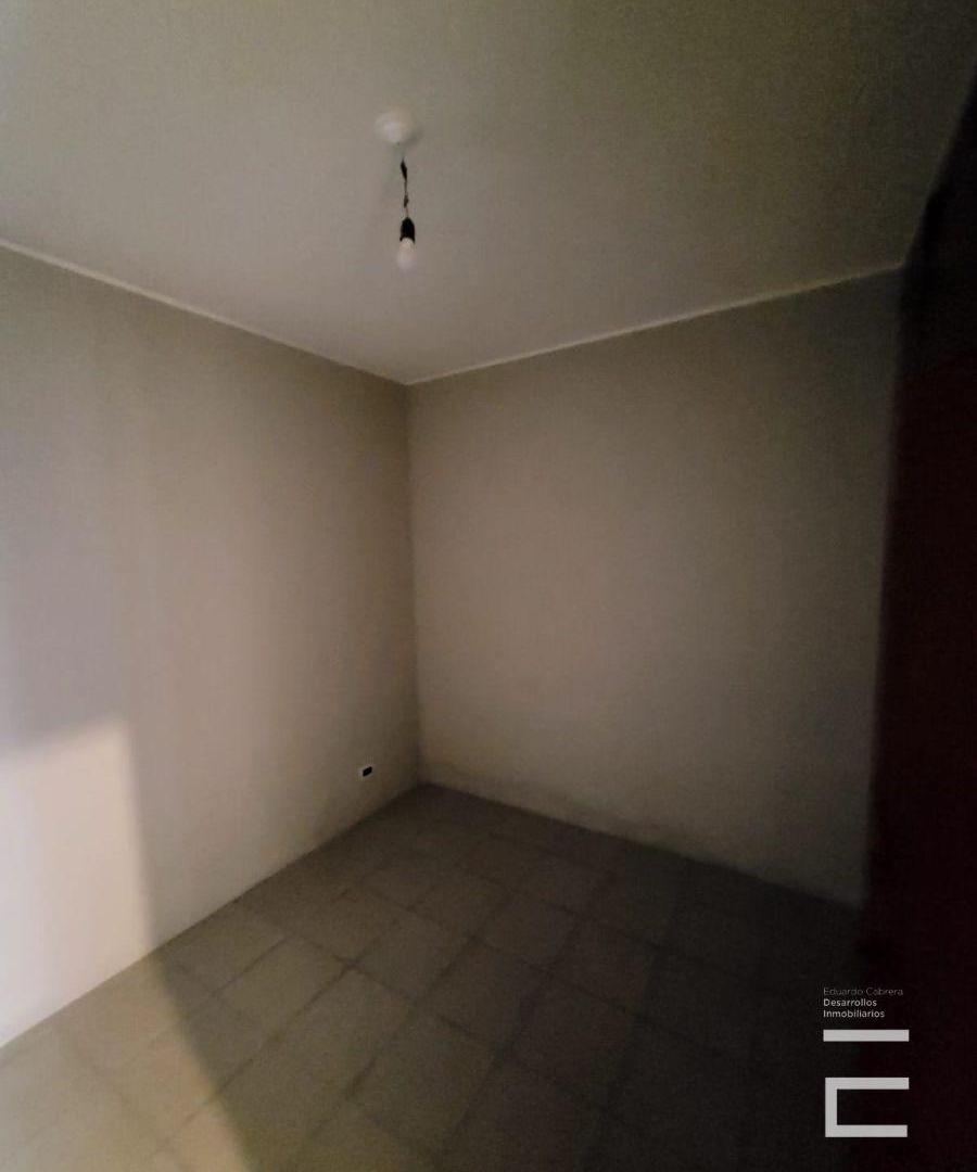 Foto de Local comercial en alquiler ubicado en Centro, imagen 2