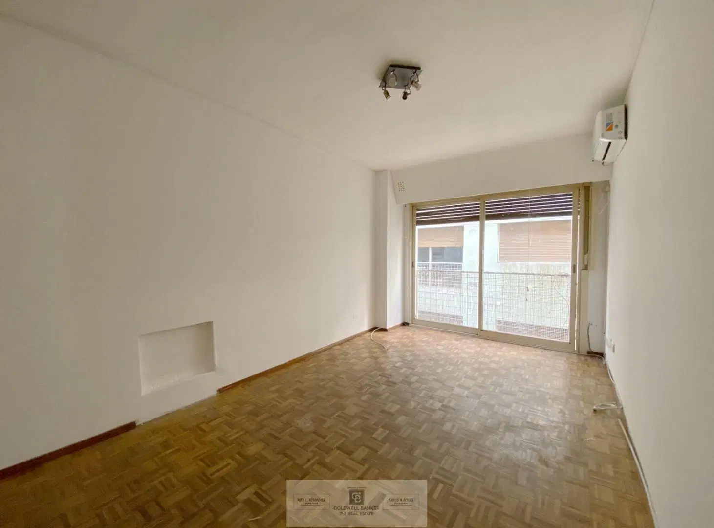 Venta Departamento 2 ambientes Monserrat 2