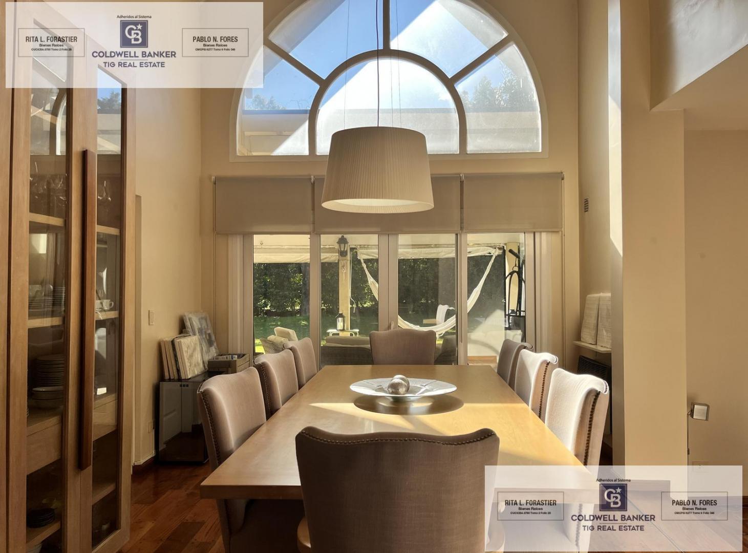 Foto de Venta casa 5 ambientes con pileta en Barrio La Colina, imagen 2