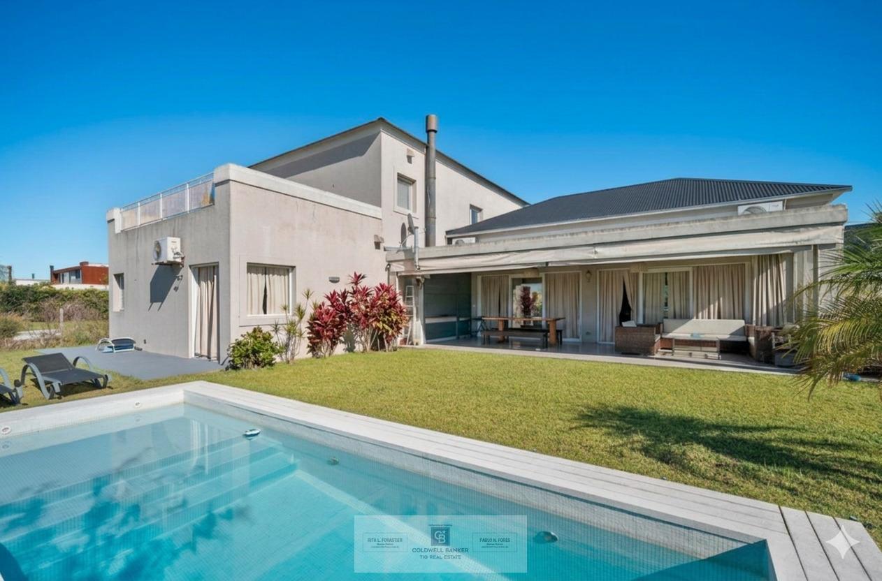 Foto de Casa en Venta Barrio Nautico Albanueva, imagen 3