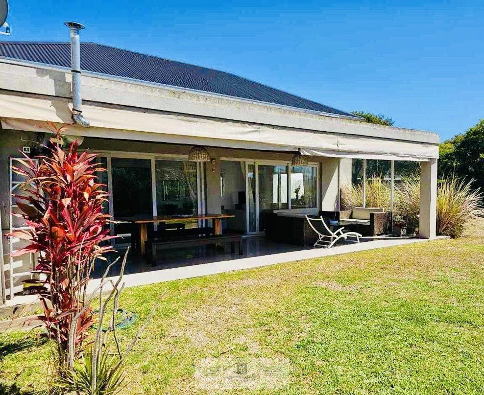 Foto de Casa en Venta Barrio Nautico Albanueva, imagen 1