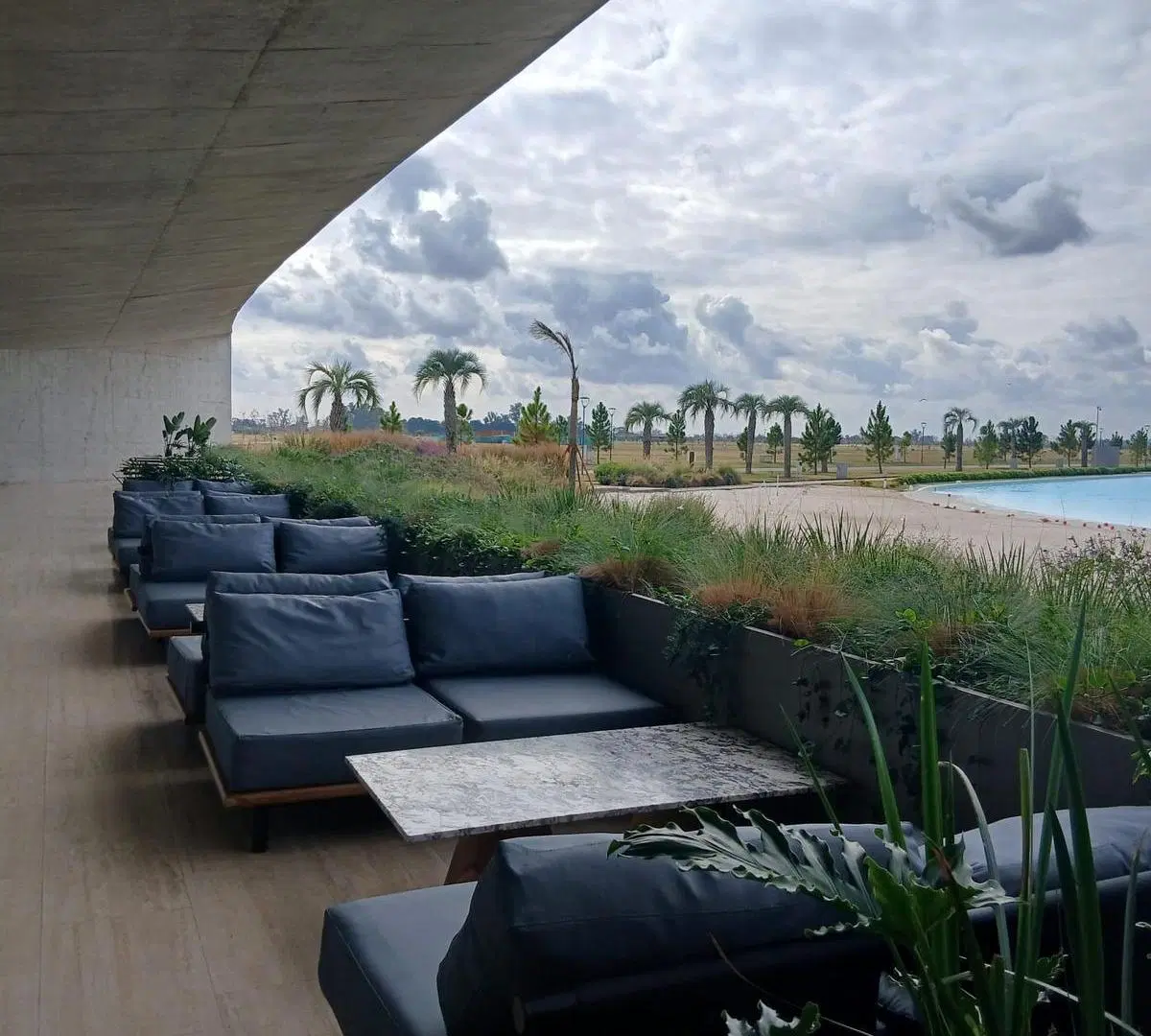 Venta de lote en Vida Lagoon -  Funes 5