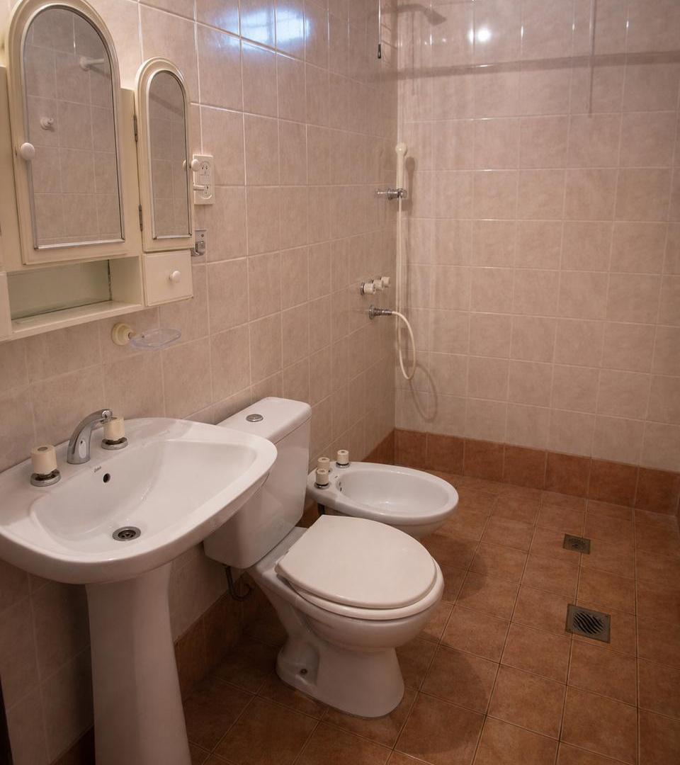Foto de Casa en venta interna unica de pasillo 3 dormitorios, imagen 4