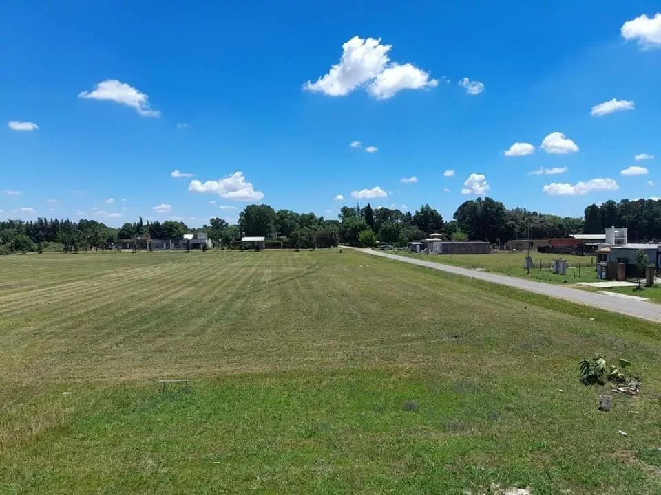 Foto de Terreno en Don Mateo - Necochea entre Rodríguez y Av. Fuerza Aérea, imagen 4